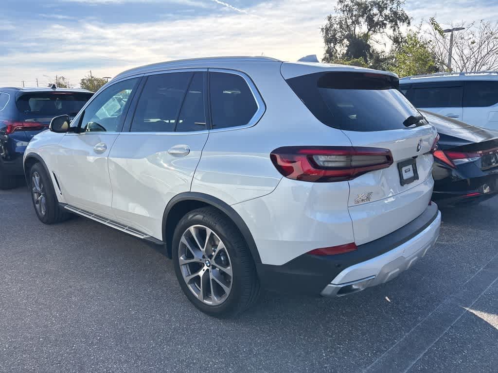 Thumbnail: 2023 BMW X5 - 2