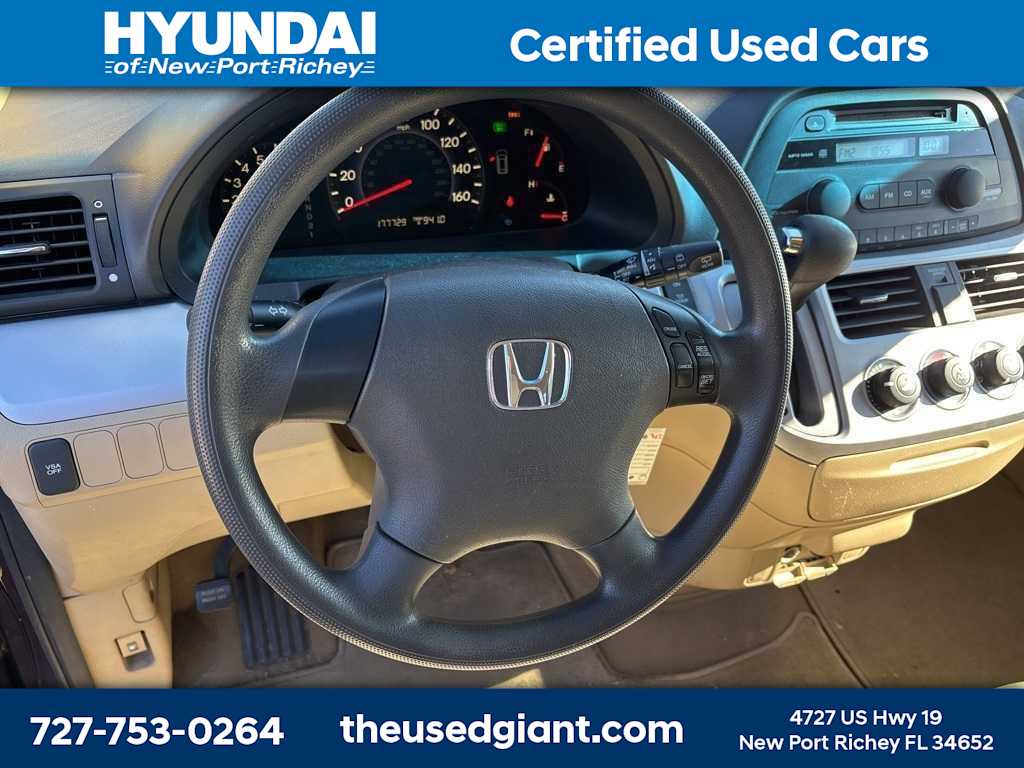 Thumbnail: 2010 Honda Odyssey - 10