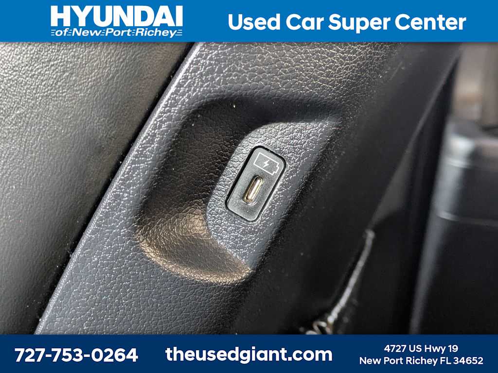 Thumbnail: 2023 Hyundai Palisade - 19