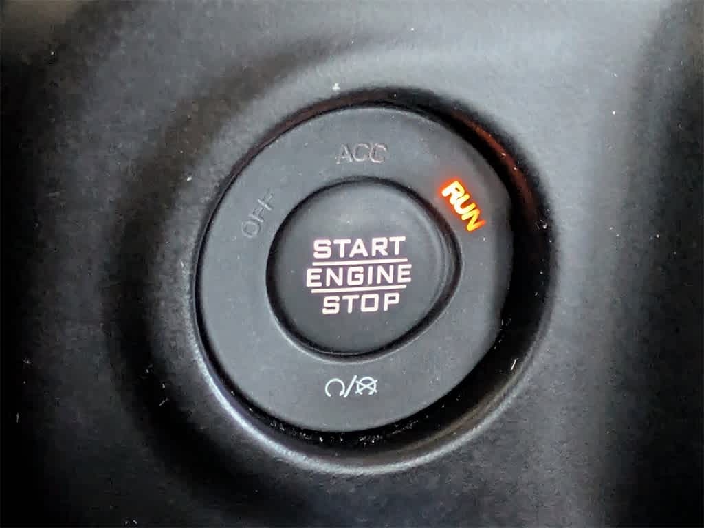 Thumbnail: 2021 Jeep Wrangler - 35