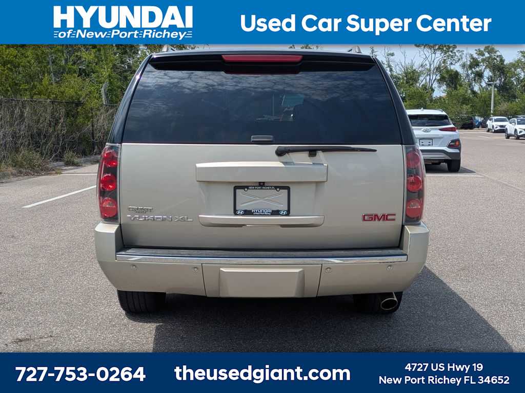 Thumbnail: 2013 GMC Yukon XL - 4
