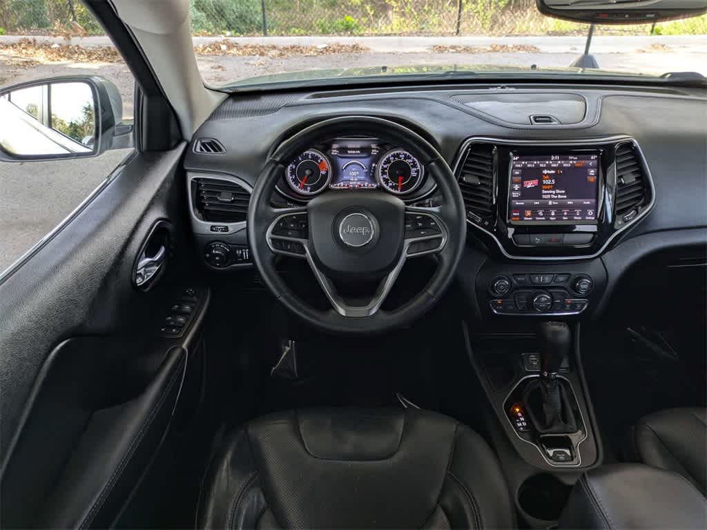 Thumbnail: 2019 Jeep Cherokee - 20