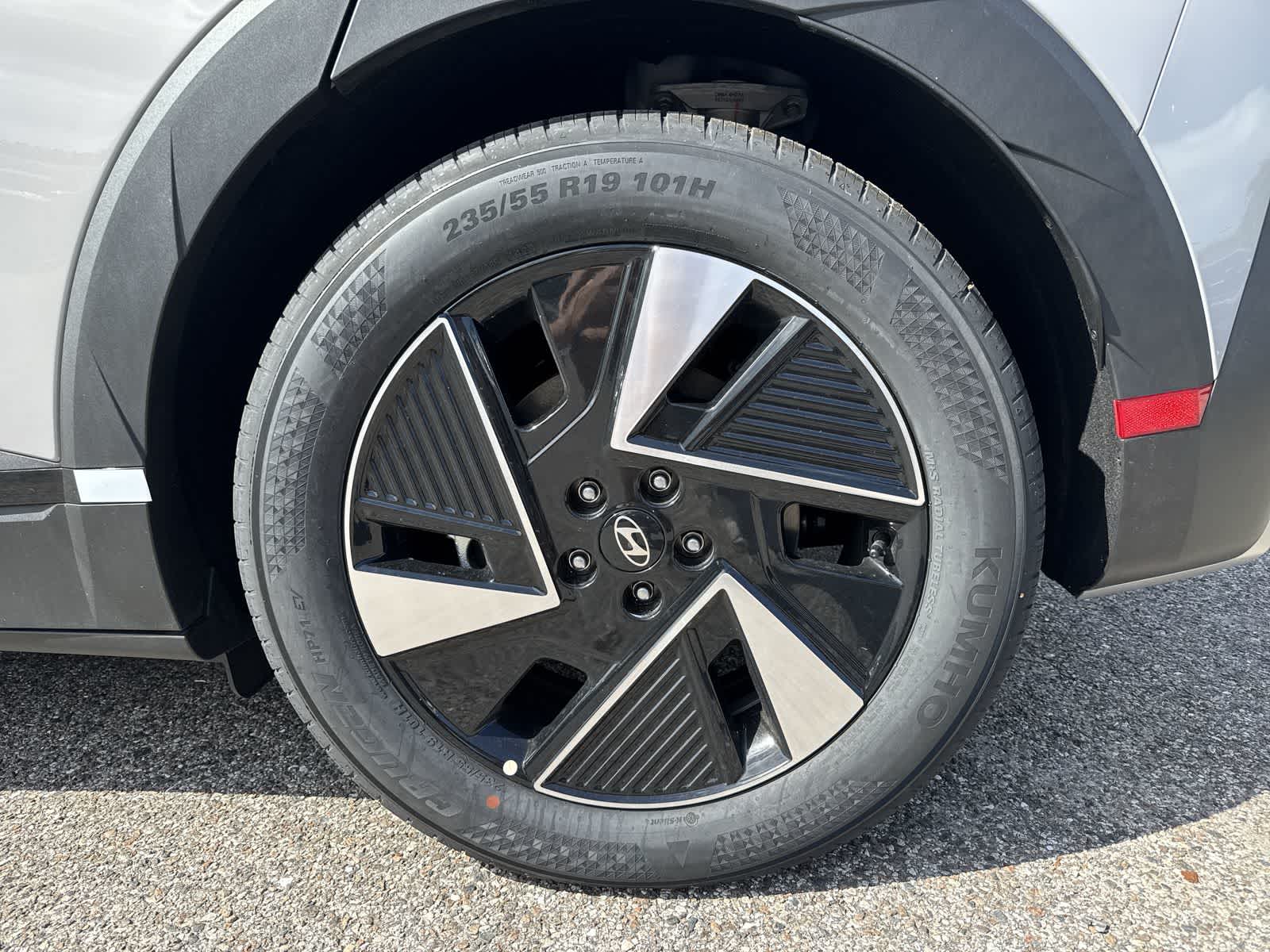 2025 Hyundai Ioniq 5 SEL 13