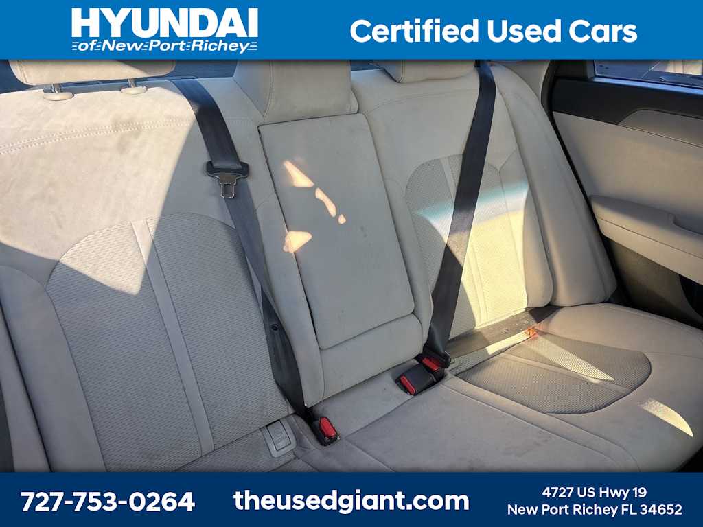 Thumbnail: 2016 Hyundai Sonata - 8