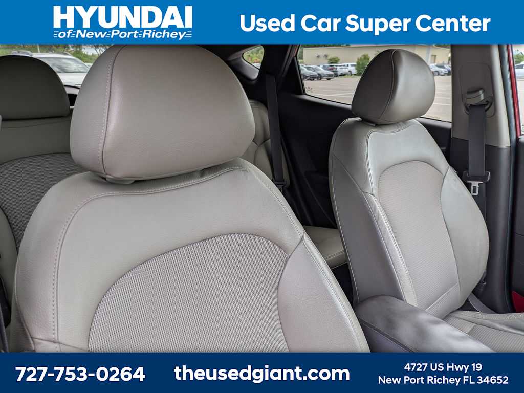Thumbnail: 2015 Hyundai Tucson - 6