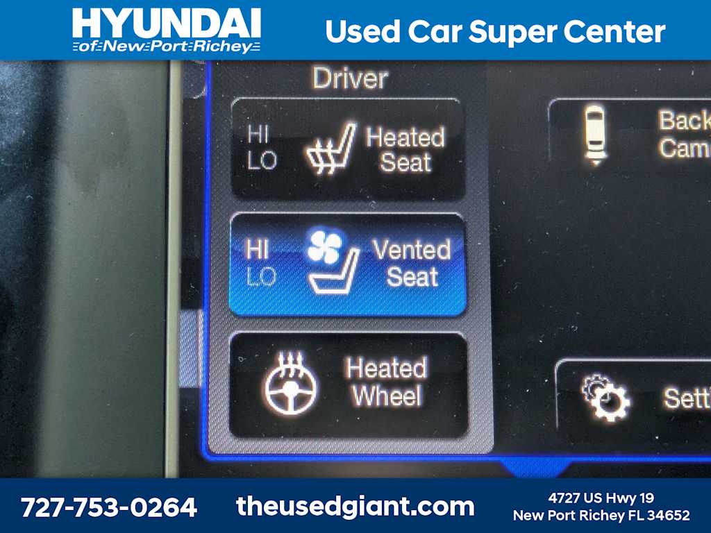 Thumbnail: 2017 Jeep Grand Cherokee - 28