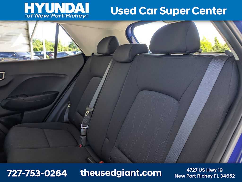 Thumbnail: 2023 Hyundai Venue - 14