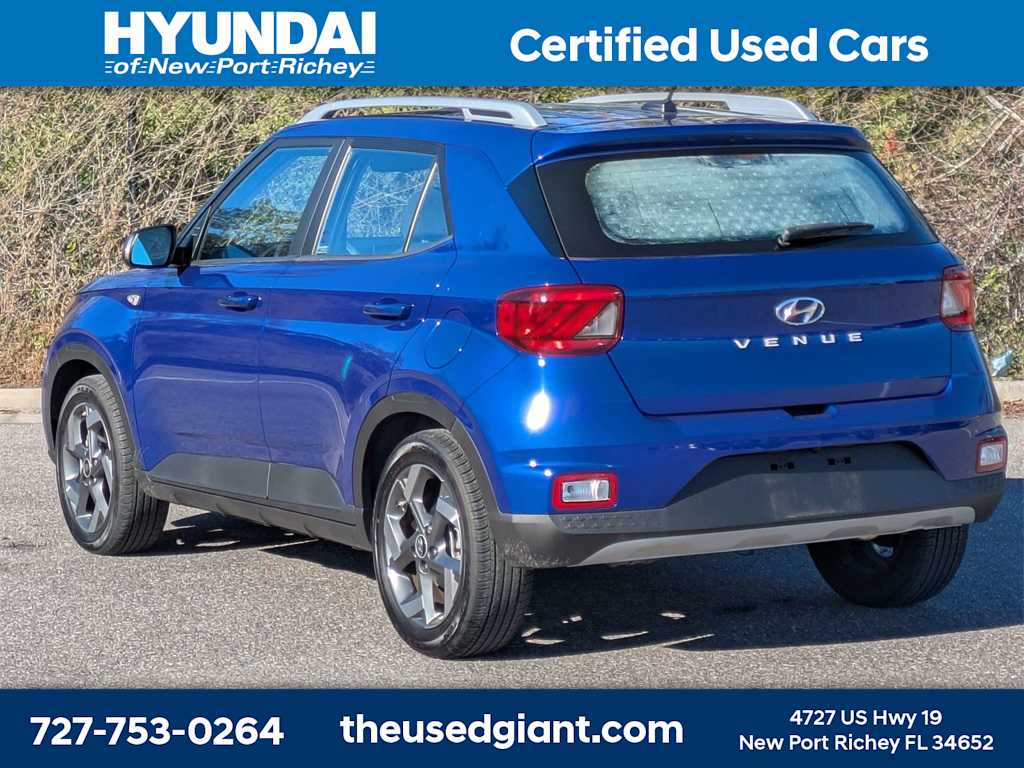 Thumbnail: 2024 Hyundai Venue - 3