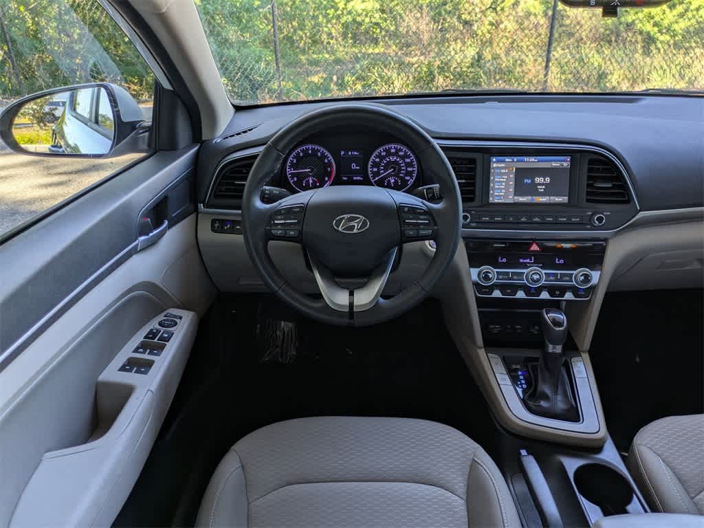 Thumbnail: 2020 Hyundai Elantra - 15