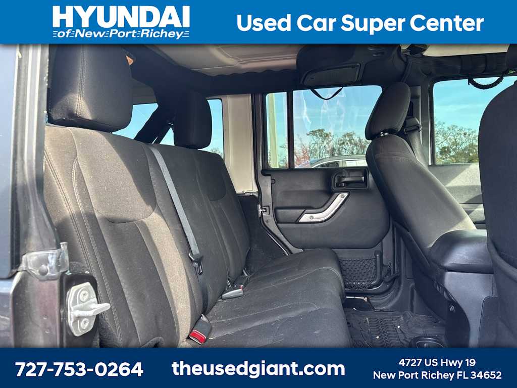 Thumbnail: 2018 Jeep Wrangler - 9