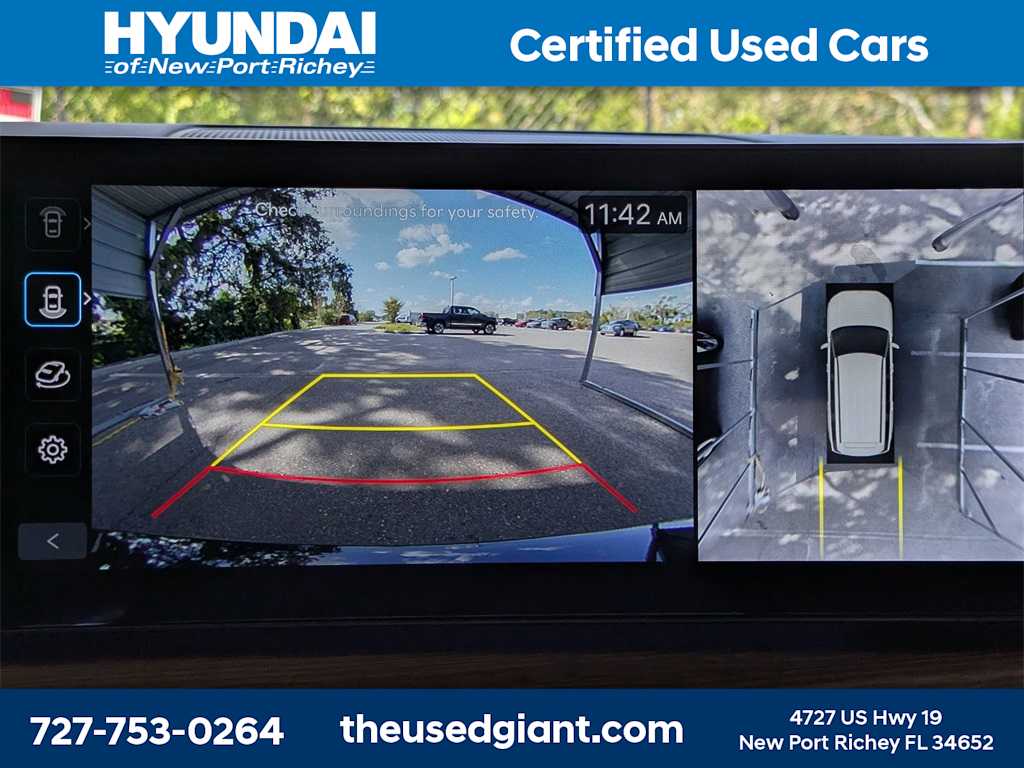 Thumbnail: 2025 Hyundai Santa Fe - 31