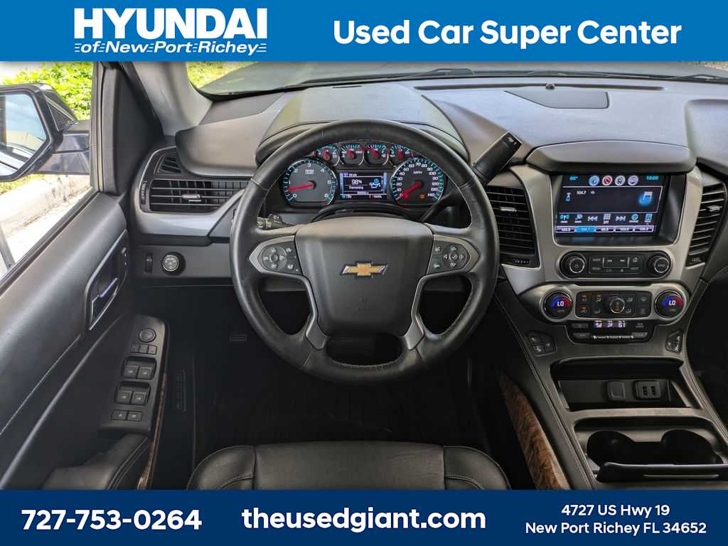 Thumbnail: 2018 Chevrolet Suburban - 21