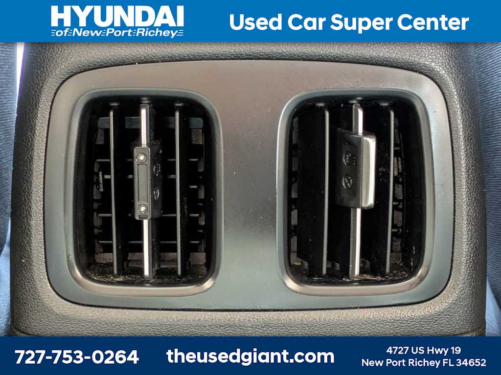 Thumbnail: 2022 Hyundai Tucson - 16