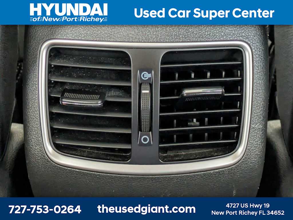 Thumbnail: 2020 Hyundai Tucson - 15