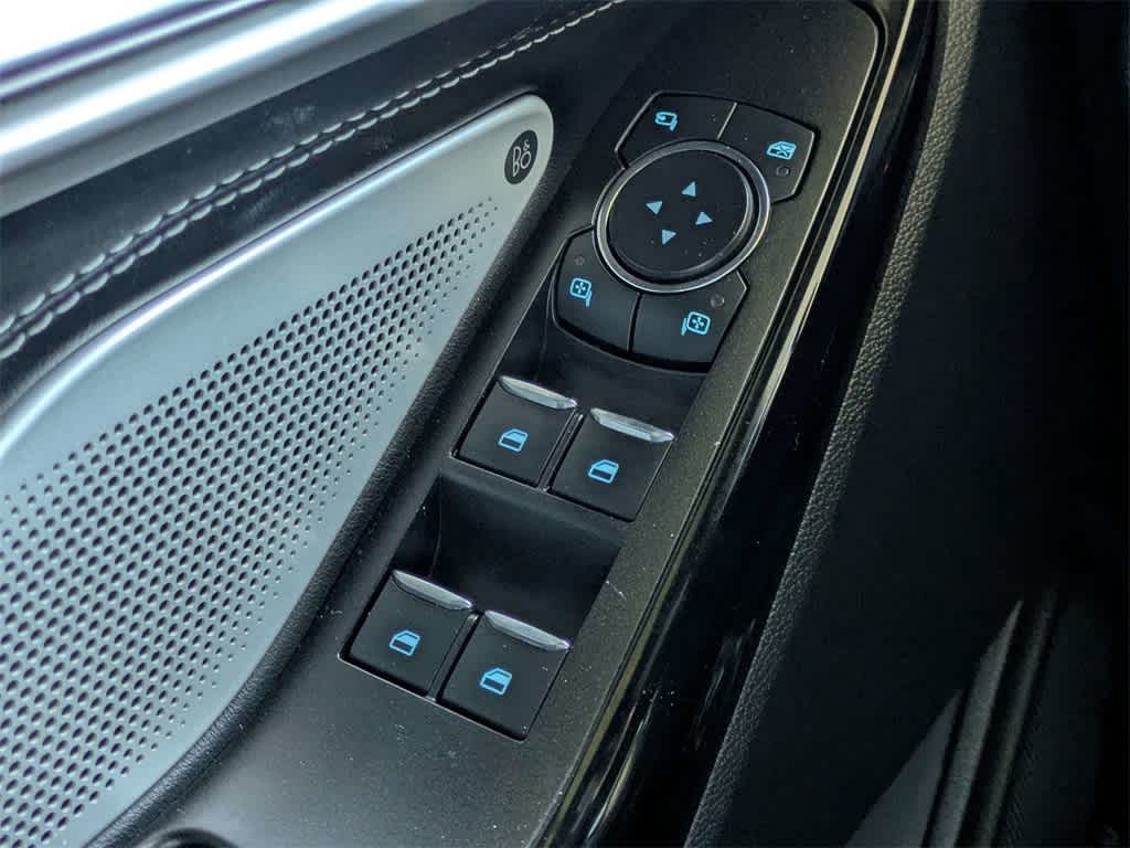 Thumbnail: 2021 Ford Explorer - 40