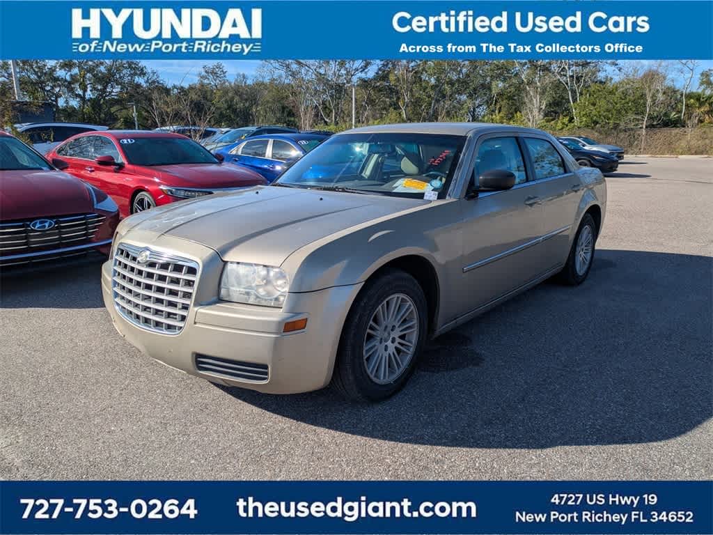 2009 Chrysler 300 LX -
                  New Port Richey, FL