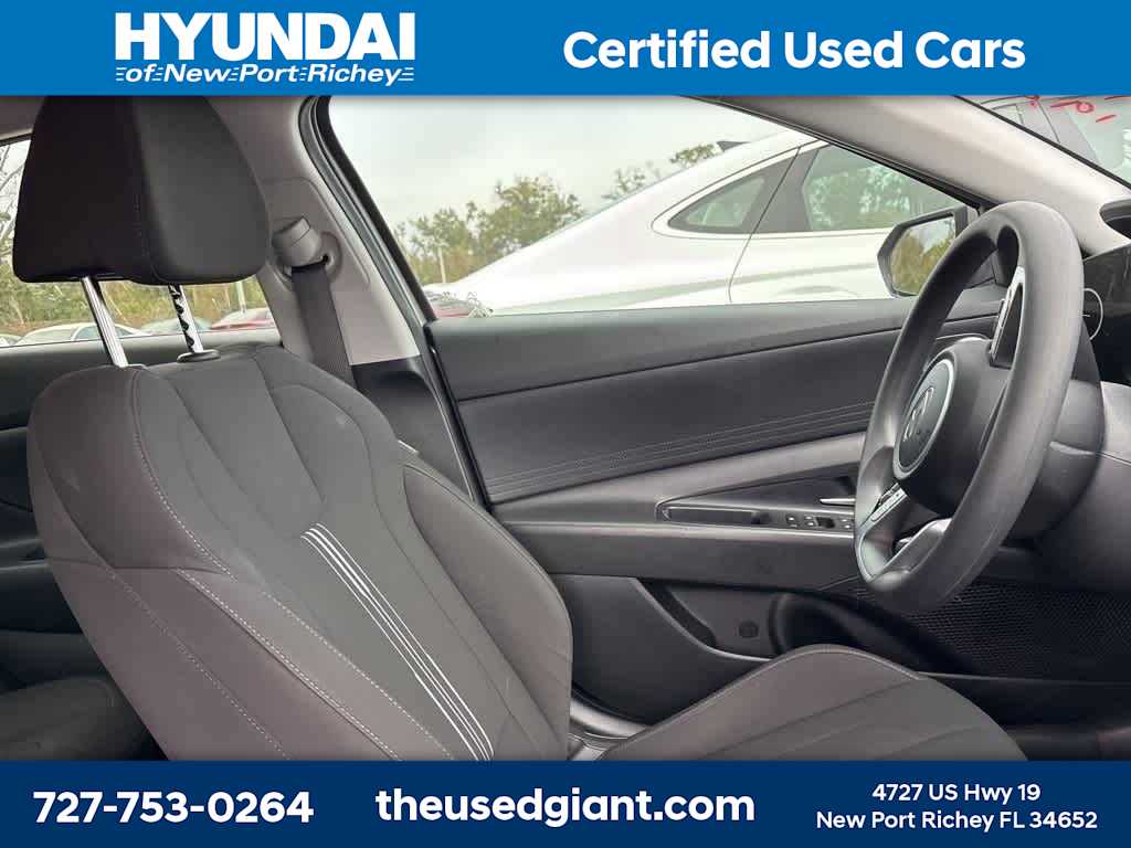 Thumbnail: 2024 Hyundai Elantra - 7