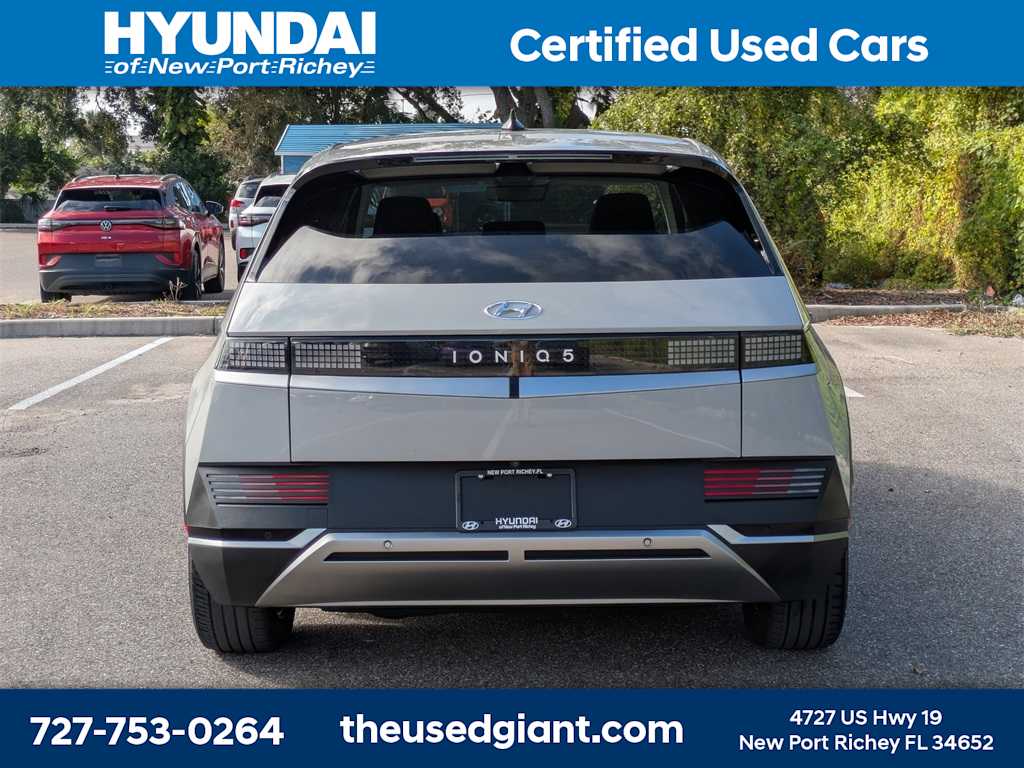 Thumbnail: 2022 Hyundai Ioniq 5 - 4