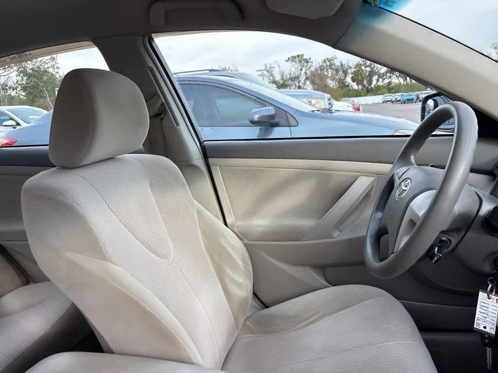 Thumbnail: 2011 Toyota Camry - 8