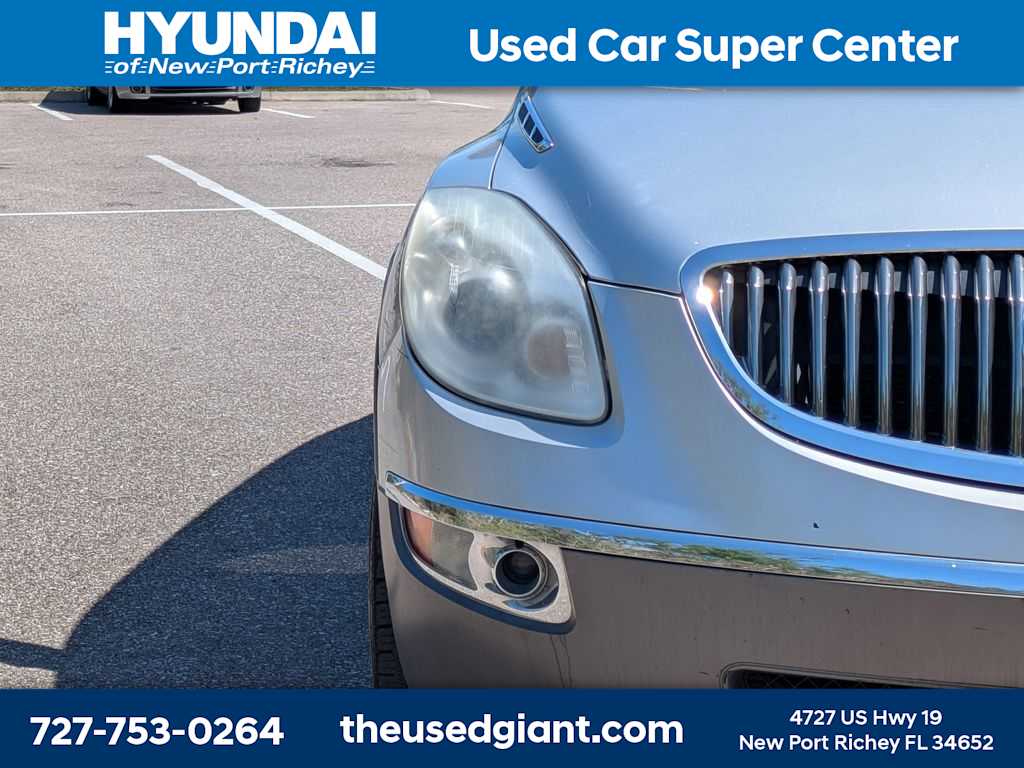 Thumbnail: 2011 Buick Enclave - 9