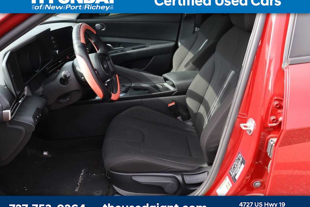 2021 Hyundai Elantra SEL 10