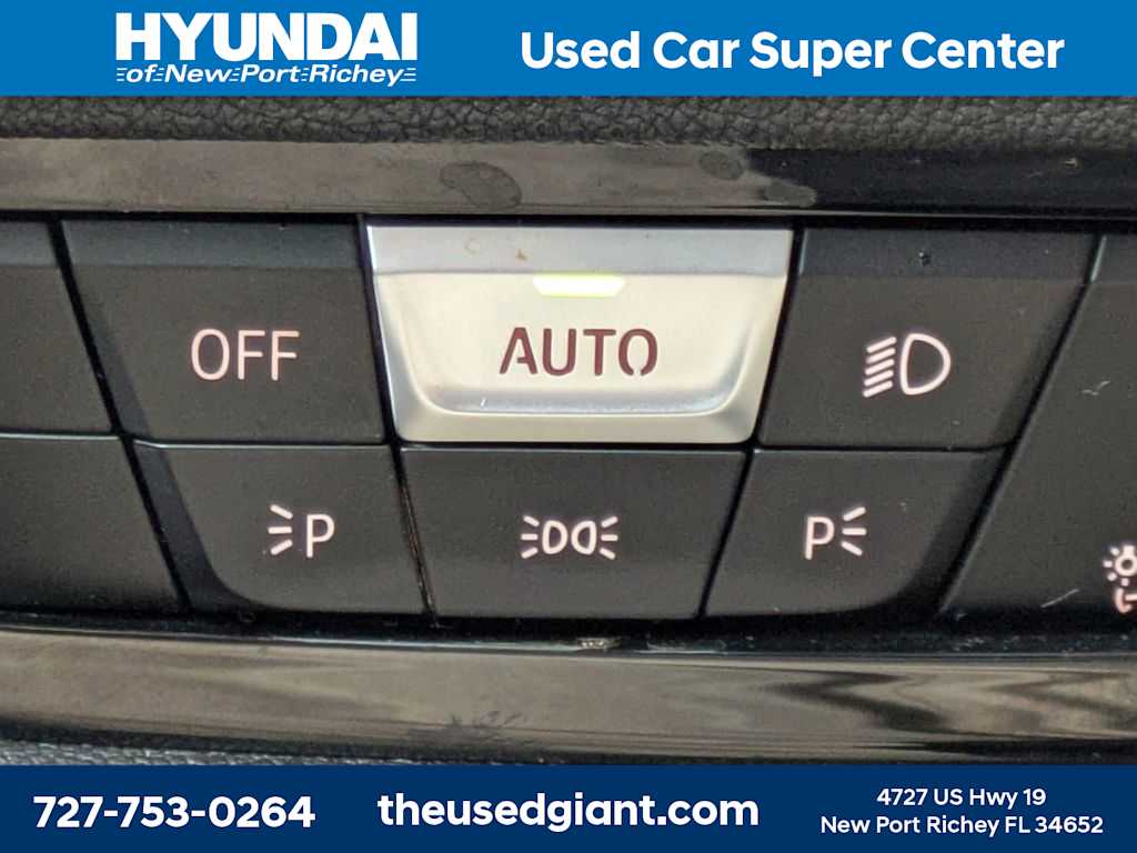 Thumbnail: 2020 BMW 3 Series - 32