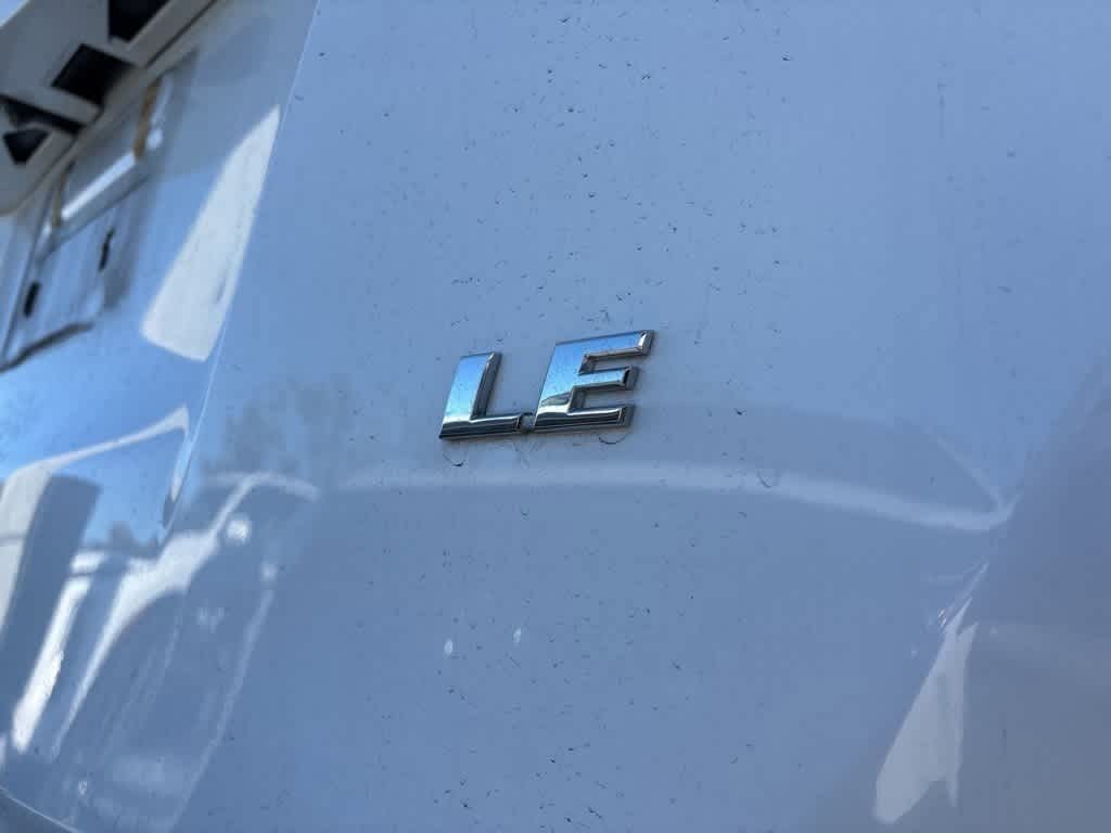 Thumbnail: 2018 Toyota RAV4 - 5