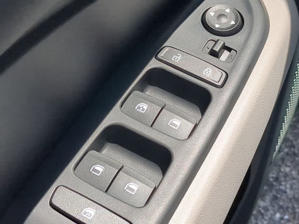 Thumbnail: 2026 Hyundai Venue - 18