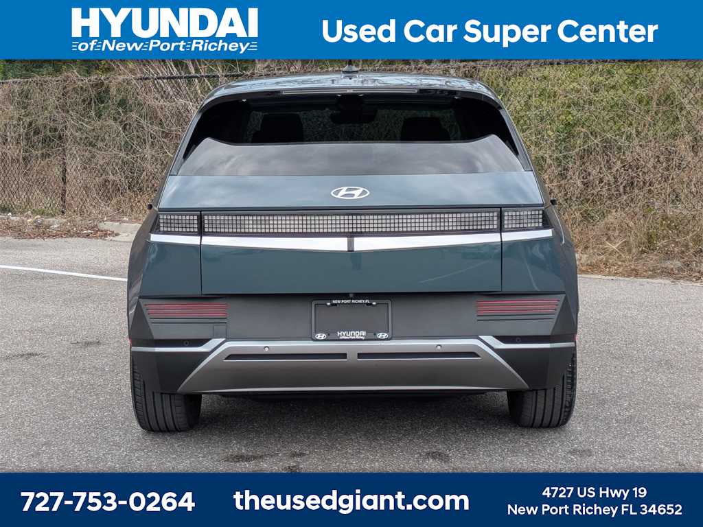Thumbnail: 2022 Hyundai Ioniq 5 - 4