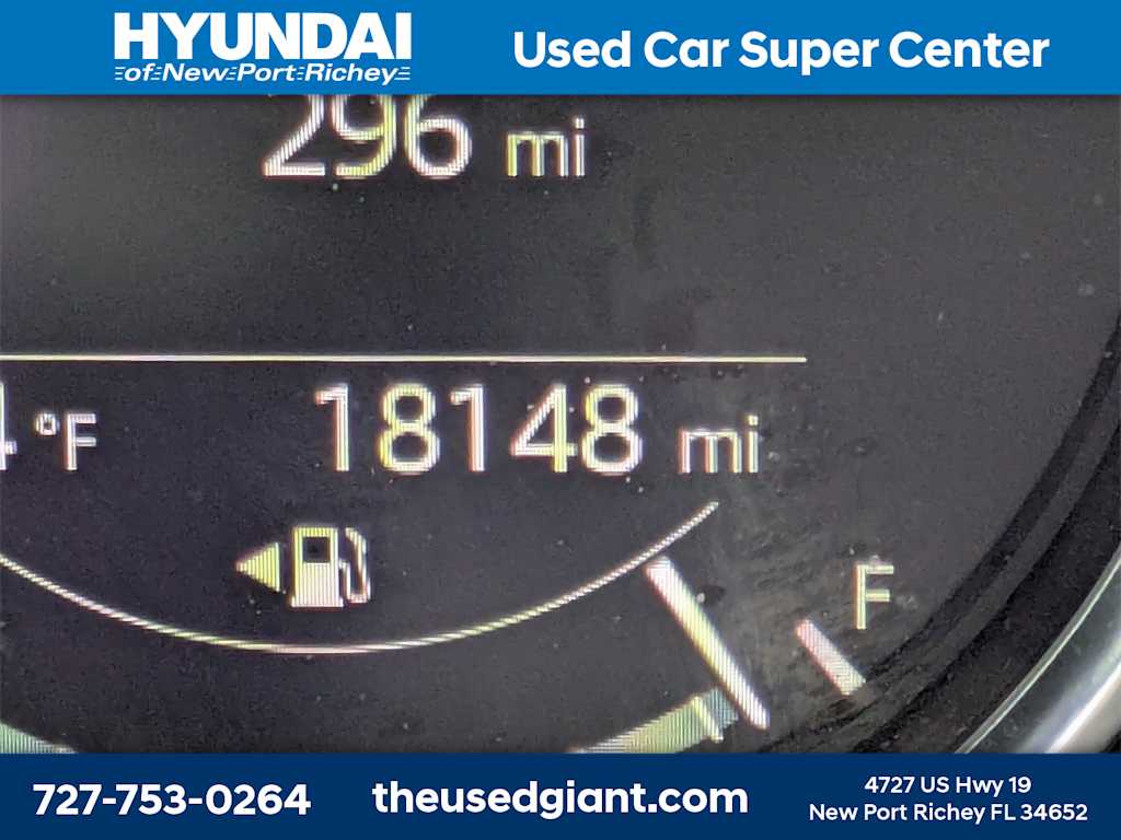 Thumbnail: 2022 Mazda MX-5 Miata - 32