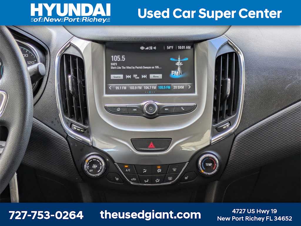 Thumbnail: 2018 Chevrolet Cruze - 19