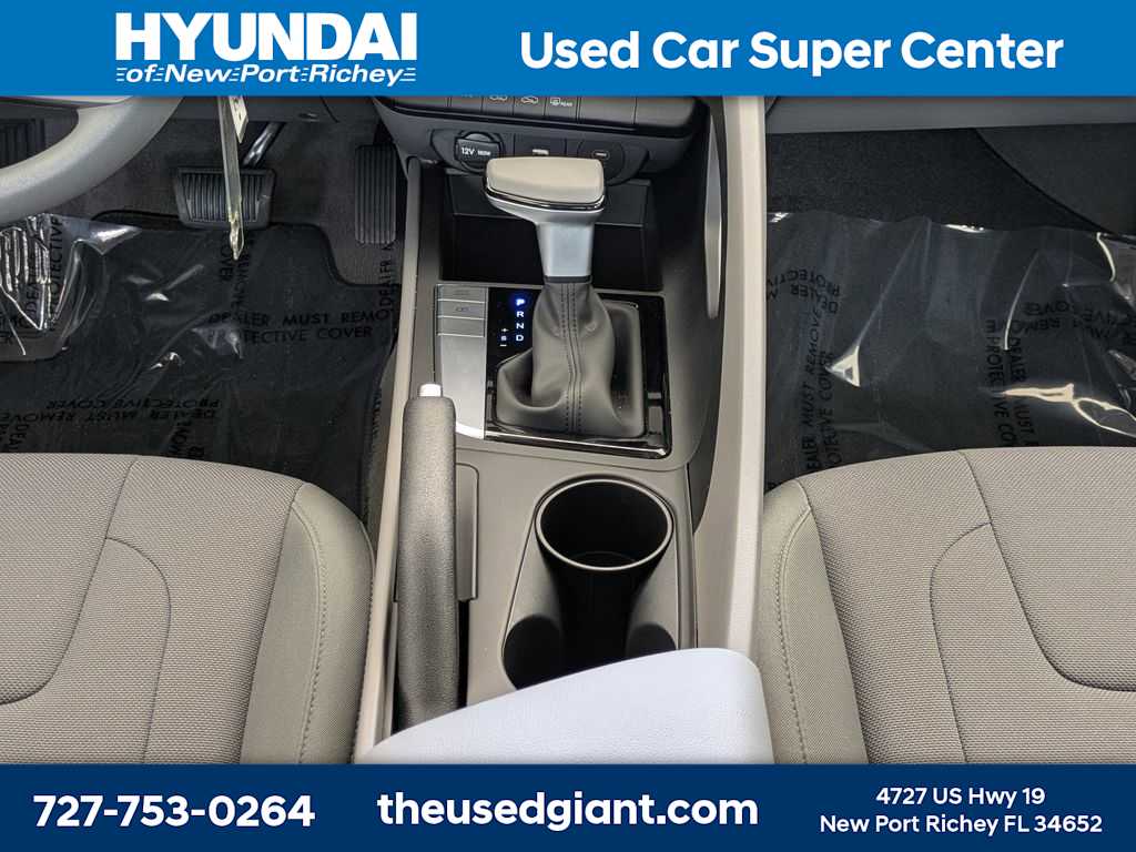 Thumbnail: 2025 Hyundai Elantra - 19