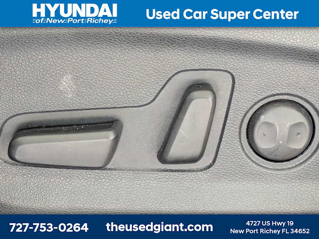 Thumbnail: 2020 Kia Sportage - 21