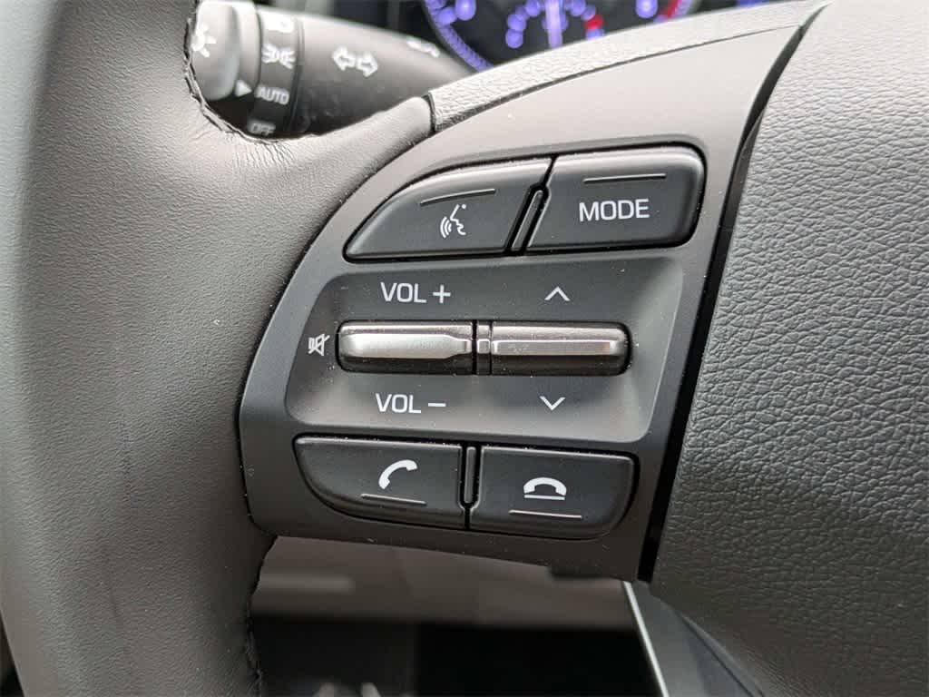 Thumbnail: 2020 Hyundai Elantra - 26