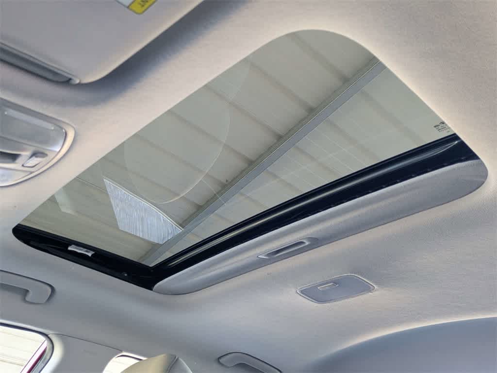 Thumbnail: 2020 Hyundai Elantra - 19