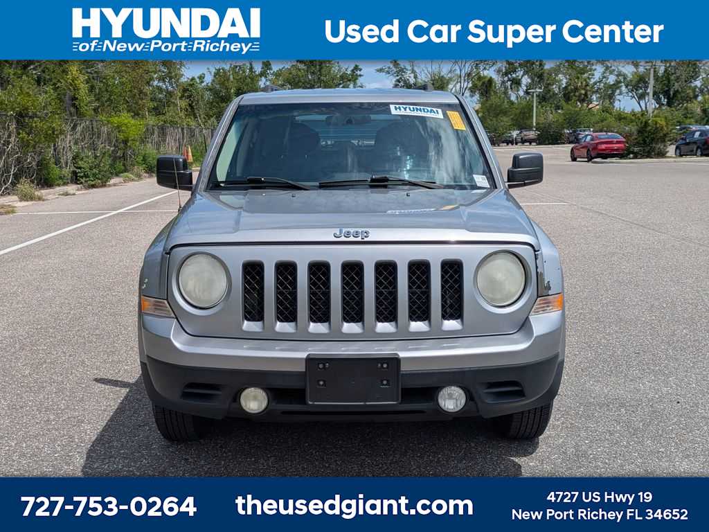 Thumbnail: 2014 Jeep Patriot - 8