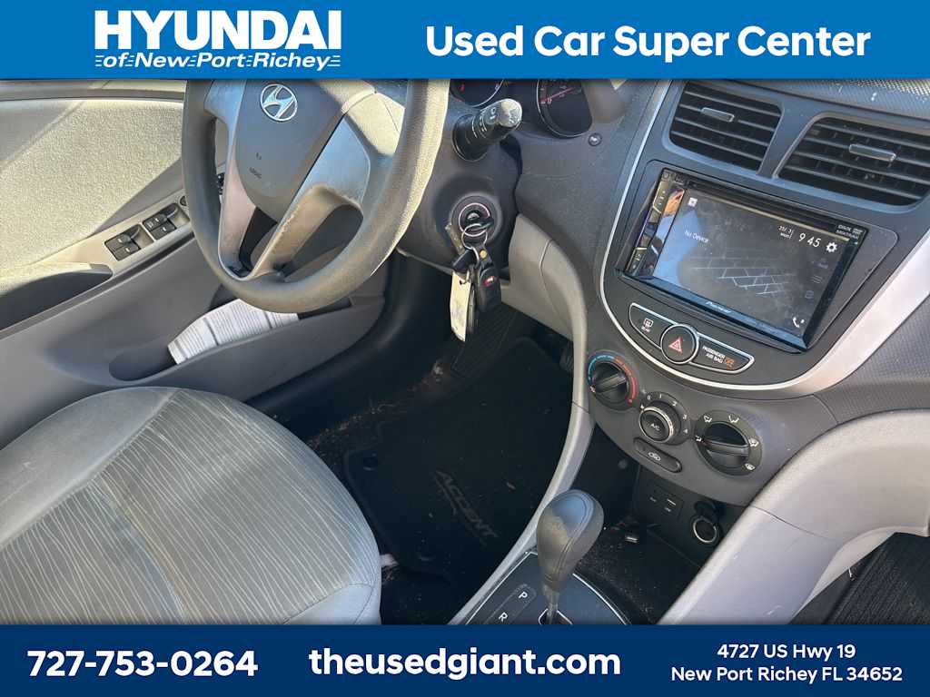 Thumbnail: 2015 Hyundai Accent - 6