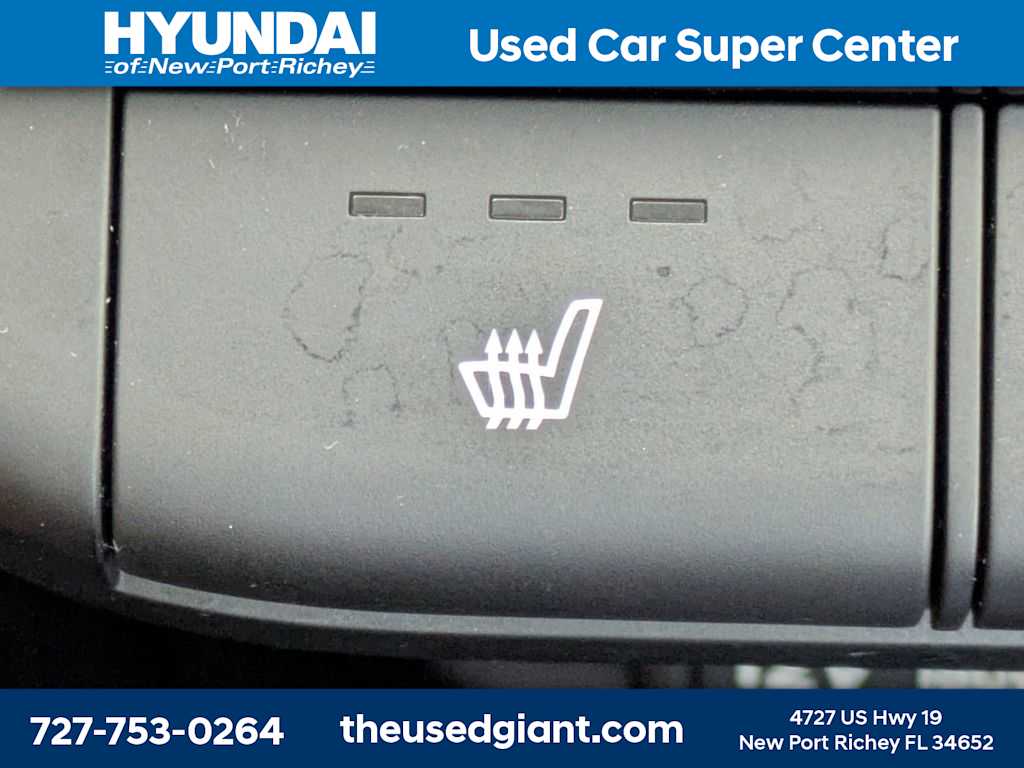 Thumbnail: 2022 Hyundai Elantra - 24