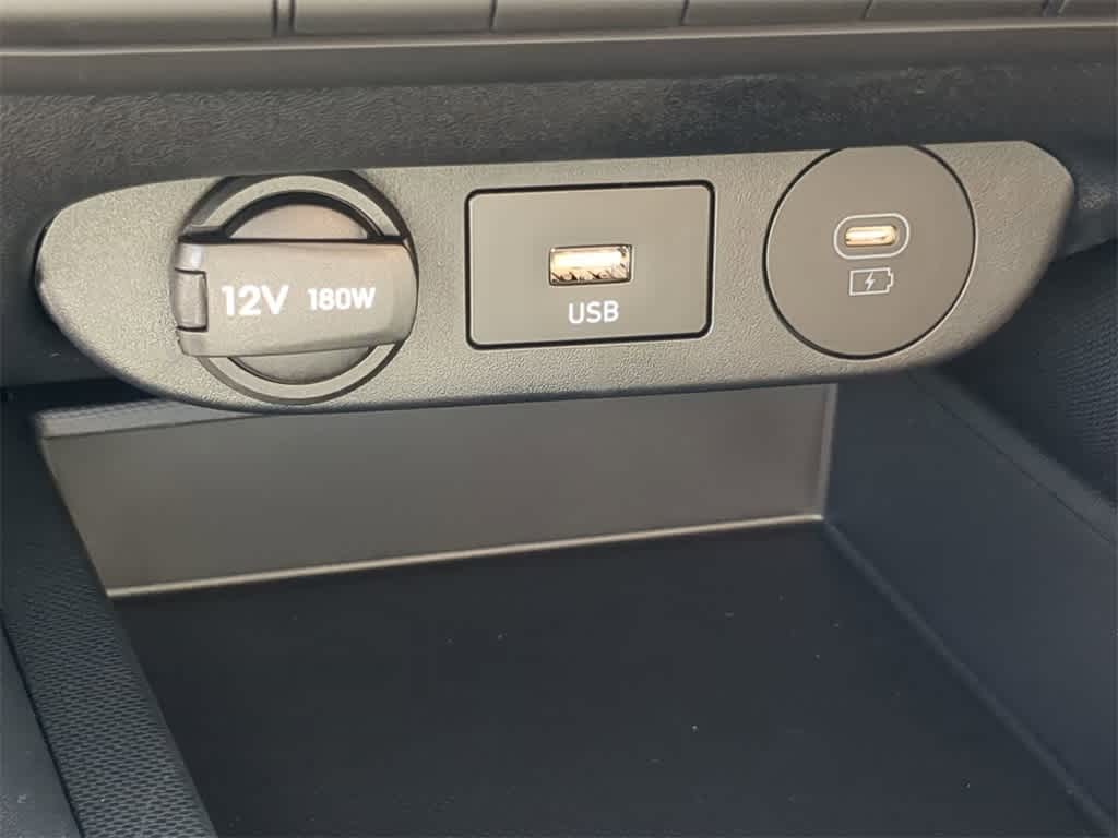 Thumbnail: 2026 Hyundai Elantra - 29