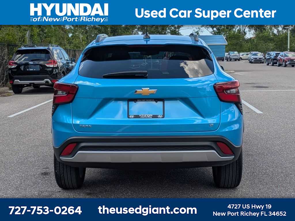 Thumbnail: 2025 Chevrolet Trax - 4