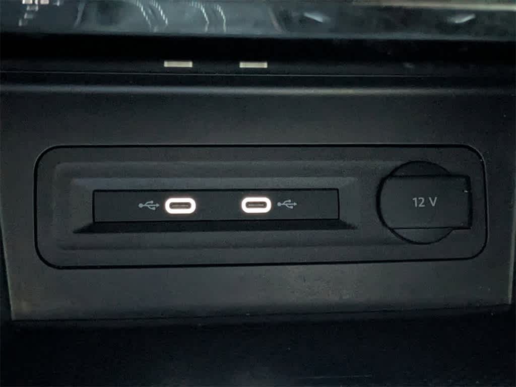 Thumbnail: 2023 Volkswagen Atlas - 30