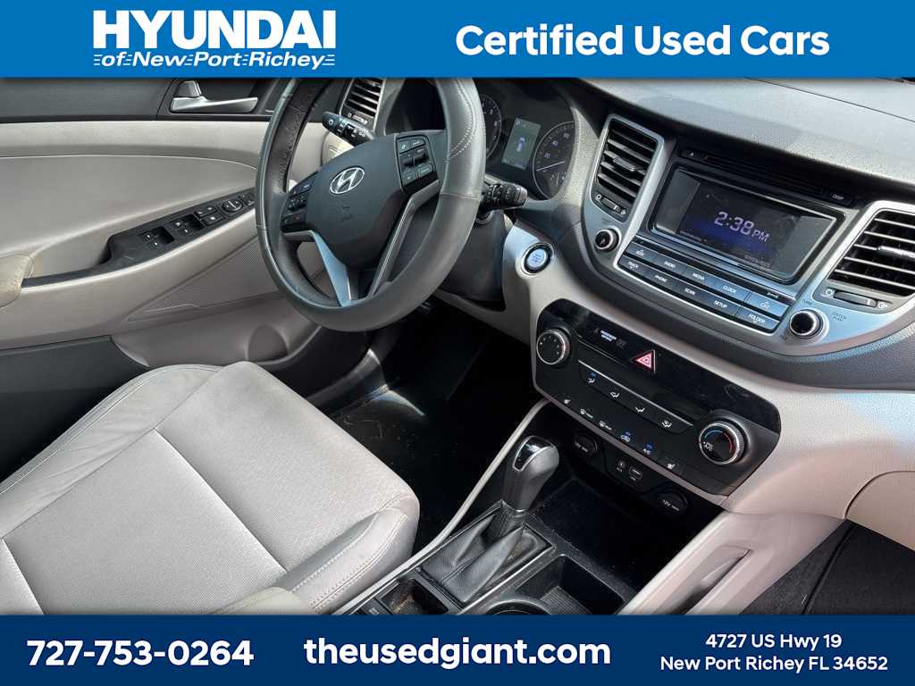 Thumbnail: 2017 Hyundai Tucson - 7