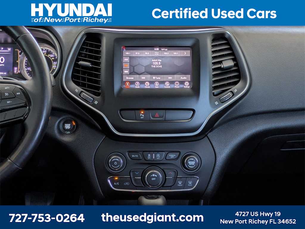 Thumbnail: 2020 Jeep Cherokee - 20