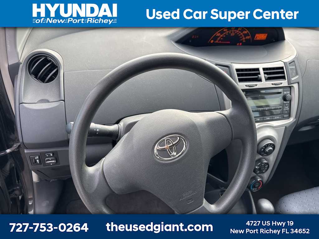 Thumbnail: 2009 Toyota Yaris - 10