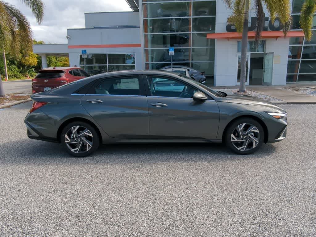 Thumbnail: 2026 Hyundai Elantra - 8