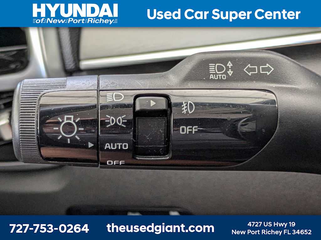 Thumbnail: 2023 Kia Sorento - 39