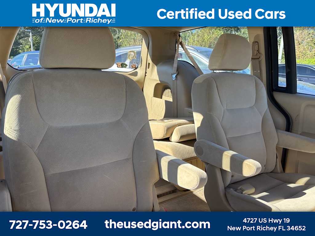 Thumbnail: 2010 Honda Odyssey - 8