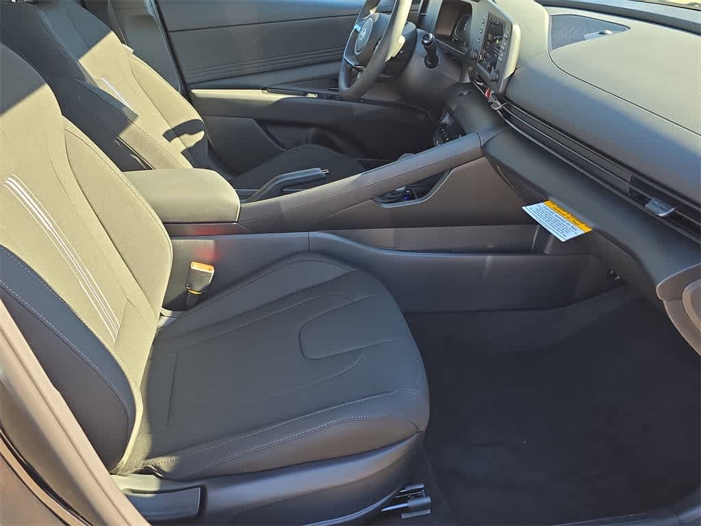 Thumbnail: 2026 Hyundai Elantra - 20