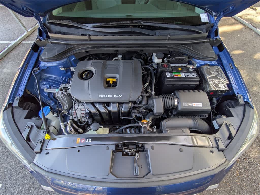 Thumbnail: 2018 Hyundai Elantra - 12