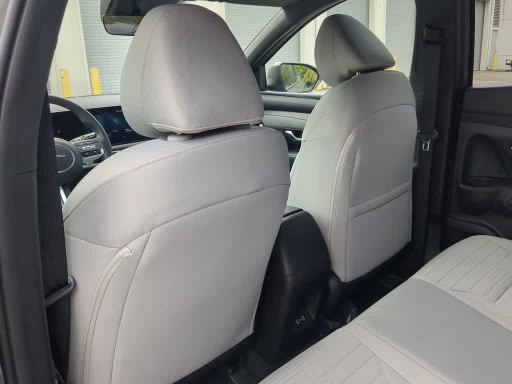 Thumbnail: 2026 Hyundai Santa Cruz - 19